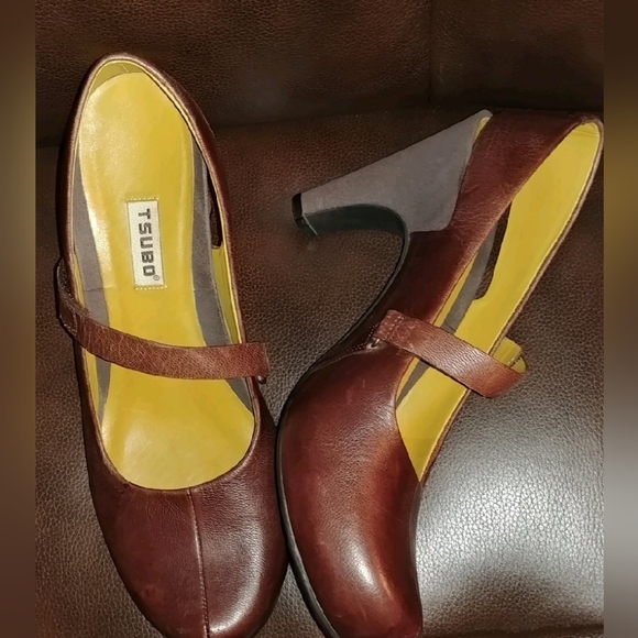 Tsubo burgundy pumps - Picture 4 of 7